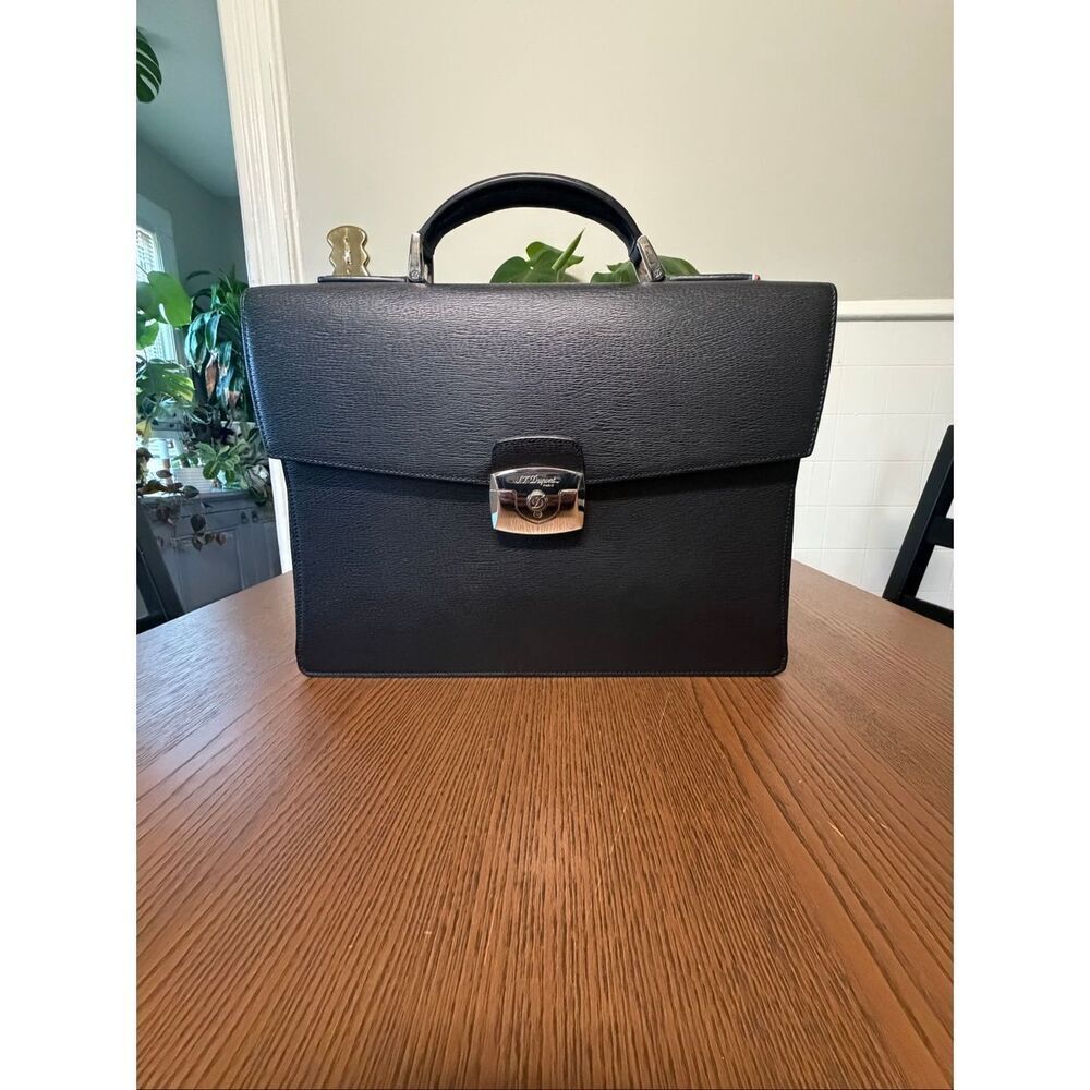 S.T. Dupont Line D Contraste briefcase